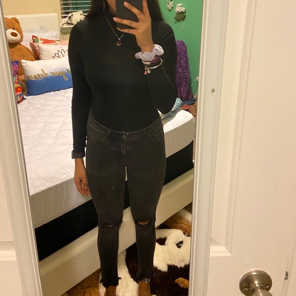 Black Low-Rise Jeans - Picture 1 of 4